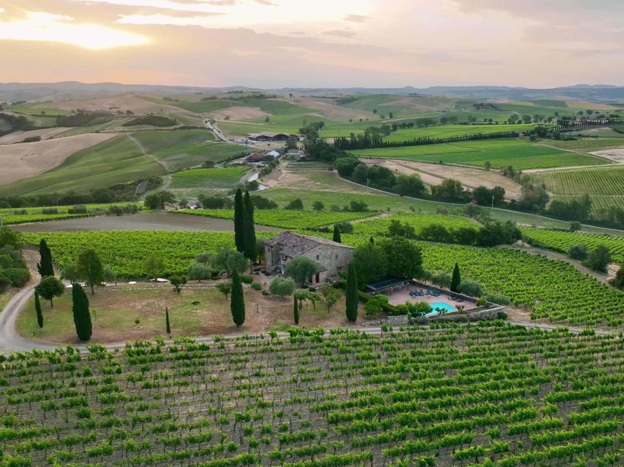 Agriturismo Podere La Casa Montalcino Luaran gambar